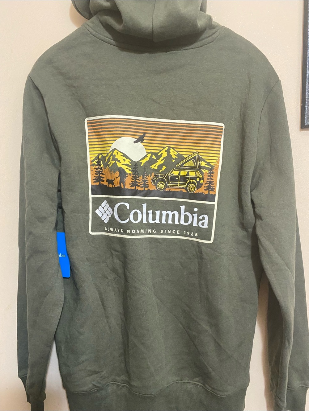 New Unique Men’s Columbia Olive Green Hoodie sweater pullover size M NWT